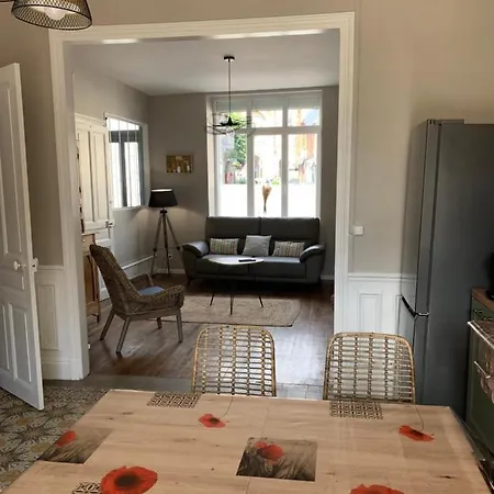 Du Parc Дом отдыха Альбер